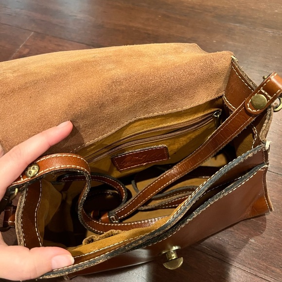 Patricia Nash Jules Satchel (Vintage Vegetable Tanned Rose Tooled) - Picture 3 of 4